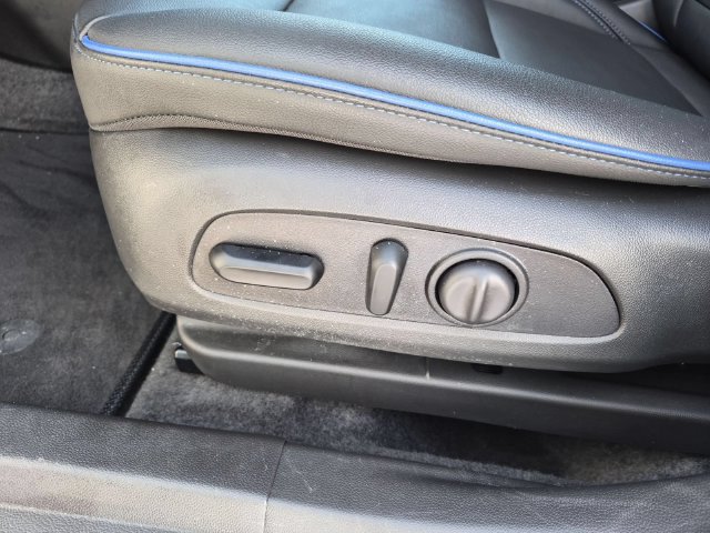 Used 2025 Buick Envista Sport Touring w/ Convenience I Package FWD image 13