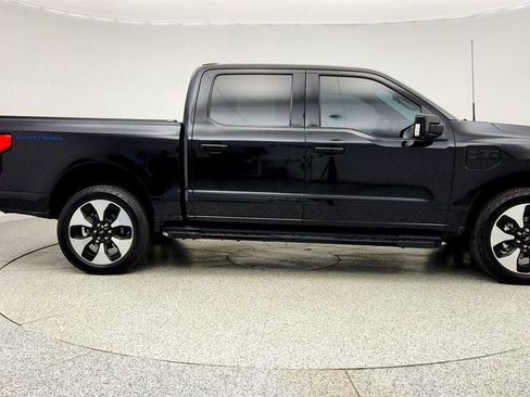 Used 2023 Ford F150 Lightning Platinum image 4