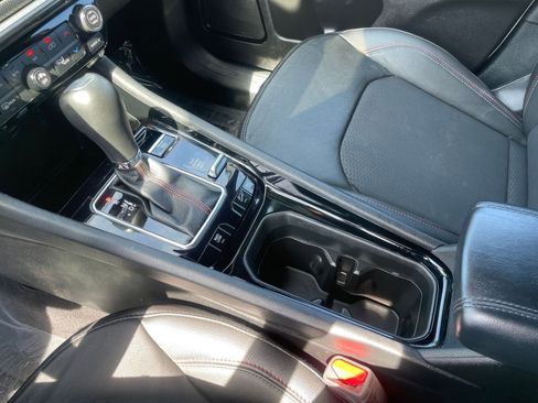 Used 2025 Jeep Compass Trailhawk w/ Trailer Tow Group image 42