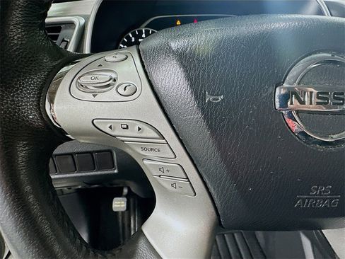 Used 2015 Nissan Murano SV w/ Cargo Package image 34