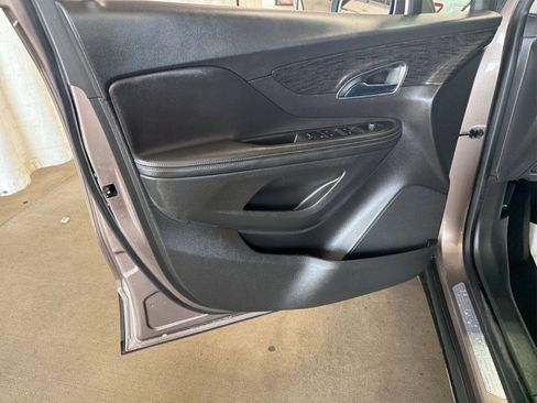 Used 2015 Buick Encore Convenience AWD/4WD image 9