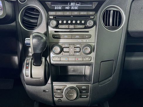 Used 2015 Honda Pilot Touring image 25