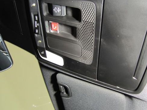 Certified 2025 Honda Civic Sport image 8