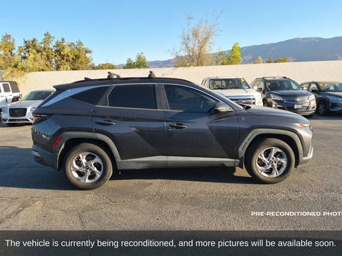 Used 2022 Hyundai Tucson SEL w/ Winter Package AWD/4WD image 4