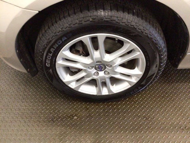 Used 2015 Volvo XC60 T5 Platinum AWD/4WD image 26