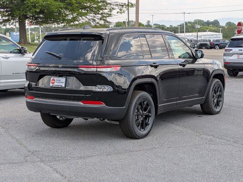 New 2026 Jeep Grand Cherokee 4WD image 5