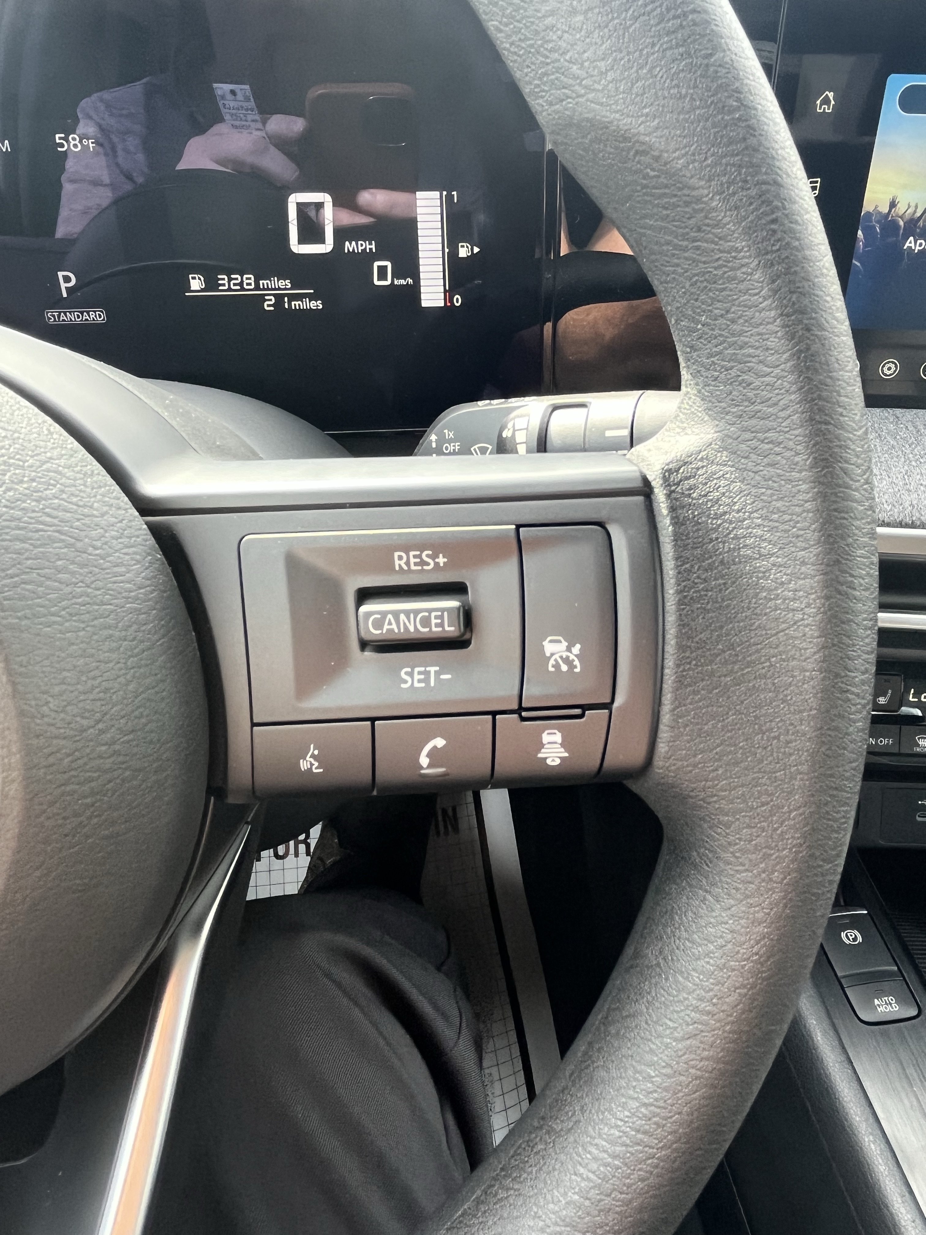 New 2027 Nissan Kicks SV AWD/4WD image 22