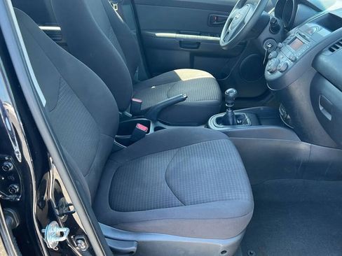 Used 2011 Kia Soul FWD image 21