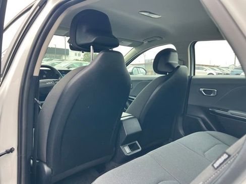 Certified 2025 Kia K4 FWD image 11