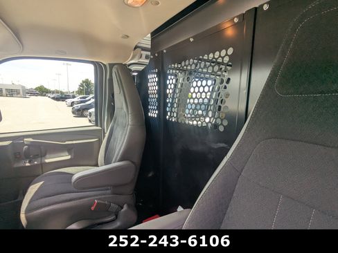 Used 2025 GMC Savana 2500 w/ Driver Convenience Package RWD image 12