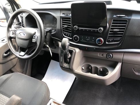 Used 2020 Ford Transit 250 Low Roof AWD image 27
