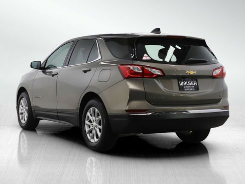 Used 2018 Chevrolet Equinox LT image 3