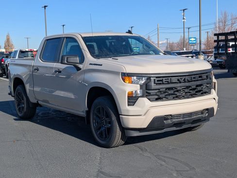 New 2026 Chevrolet Silverado 1500 Custom w/ LPO, Dark Essentials Package AWD/4WD image 7