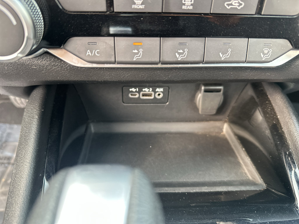 Used 2024 Nissan Altima 2.5 SV FWD image 25