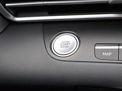 Certified 2023 Hyundai Elantra SEL w/ Convenience Package image 23