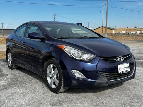 Used 2013 Hyundai Elantra GLS w/ Preferred Pkg image 32