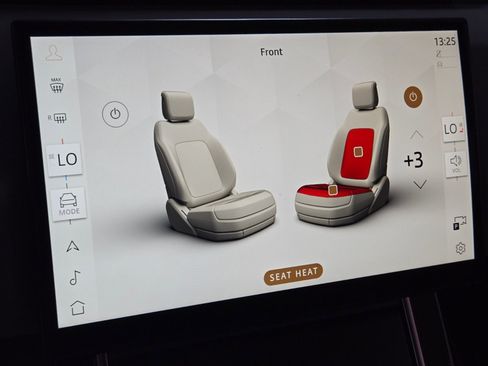 Used 2024 Land Rover Range Rover Velar Dynamic SE image 28