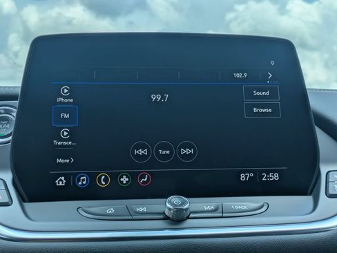 Used 2025 Chevrolet Blazer LT FWD image 19