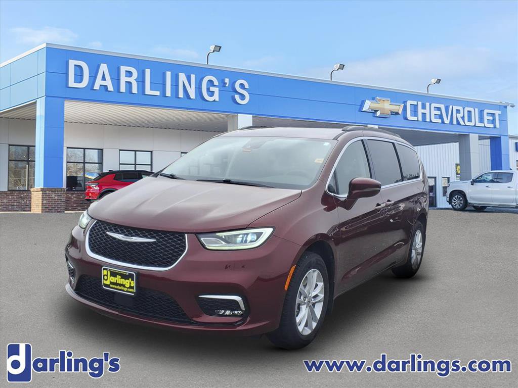 Used 2021 Chrysler Pacifica Touring w/ Cold Weather Group AWD/4WD image 1