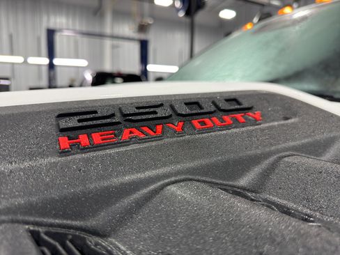 Used 2025 RAM 2500 Laramie image 24