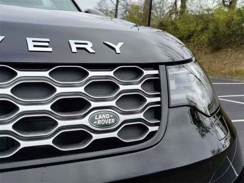 New 2025 Land Rover Discovery Metropolitan Edition AWD/4WD image 11