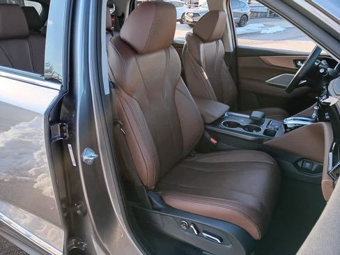 Used 2023 Acura MDX SH-AWD w/ Technology Package image 20