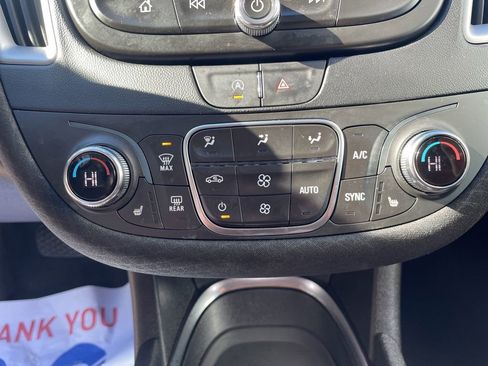 Used 2024 Chevrolet Malibu LT image 30