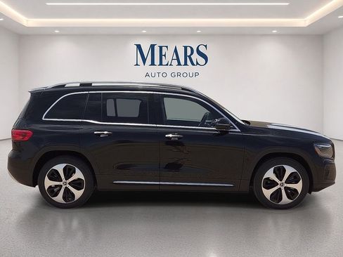 Used 2025 Mercedes-Benz GLB 250 image 6