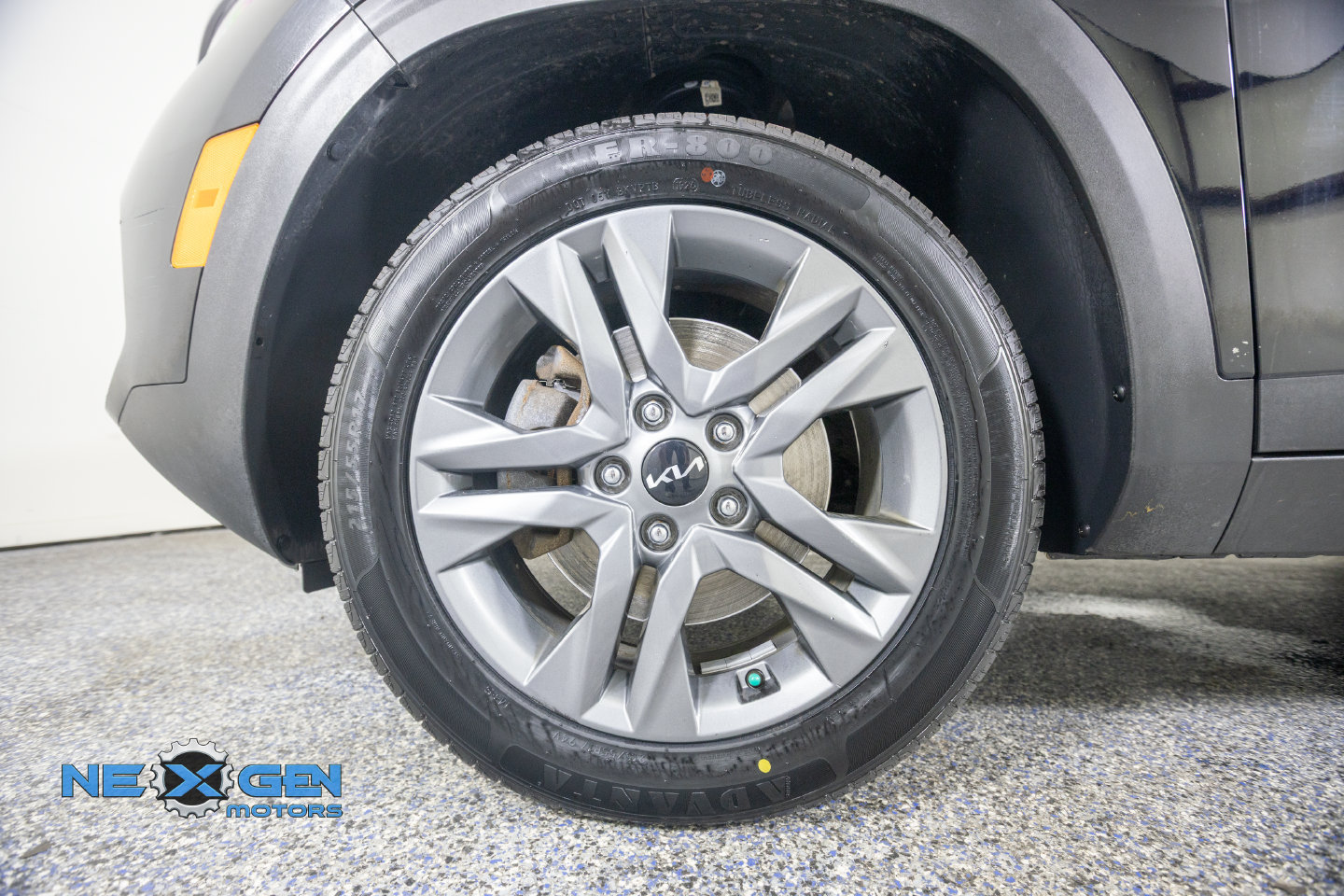 Used 2023 Kia Seltos LX AWD/4WD image 47