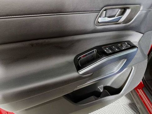 Certified 2023 Nissan Pathfinder SL AWD/4WD image 16