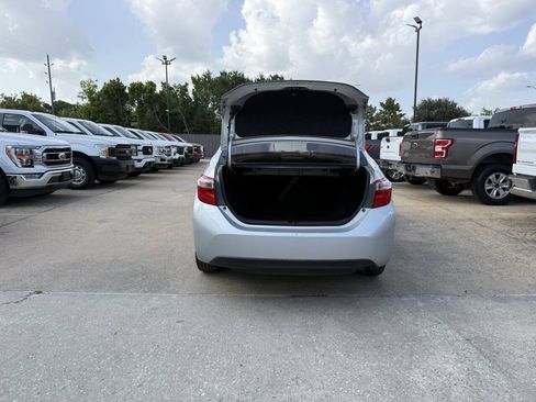 Used 2016 Toyota Corolla LE FWD image 41
