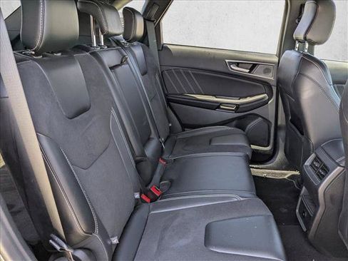 Used 2023 Ford Edge ST AWD/4WD image 17