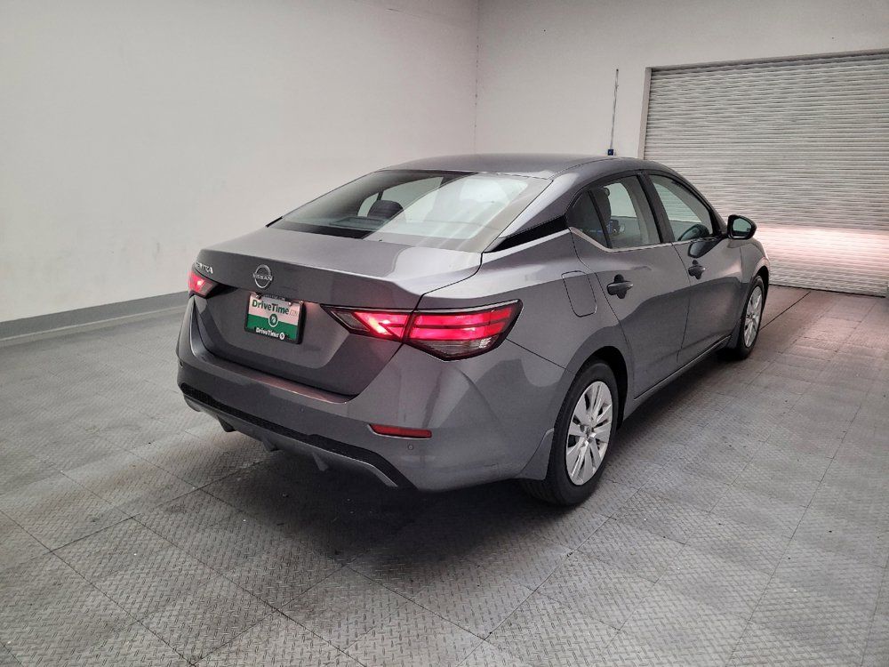 Used 2025 Nissan Sentra S FWD image 9