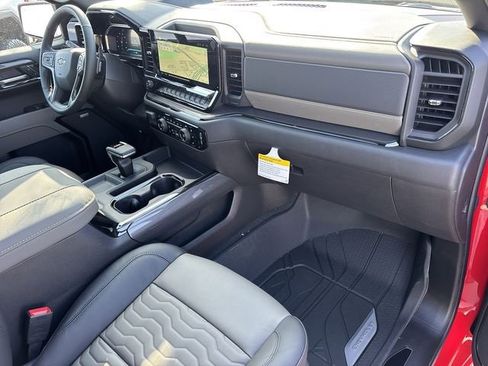 New 2026 Chevrolet Silverado 1500 ZR2 image 28