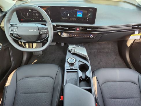 New 2025 Kia EV6 Light w/ Light LR Technology Package image 23