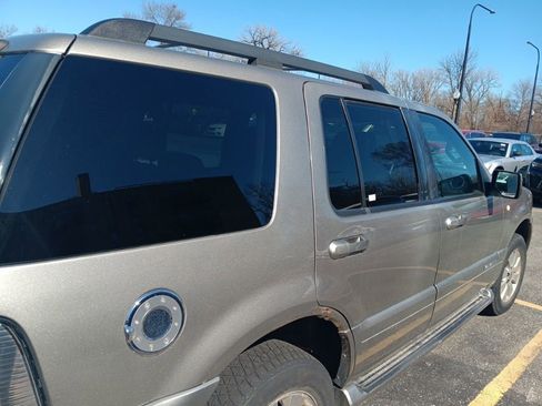 Used 2008 Mercury Mountaineer AWD image 3