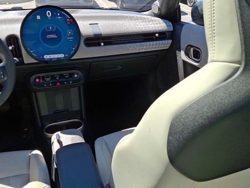 Used 2025 MINI Cooper S FWD image 11