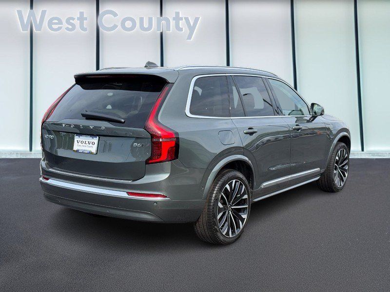 New 2027 Volvo XC90 B6 Ultra AWD/4WD image 3