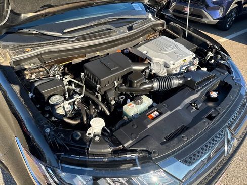 Used 2021 Mitsubishi Outlander GT image 47