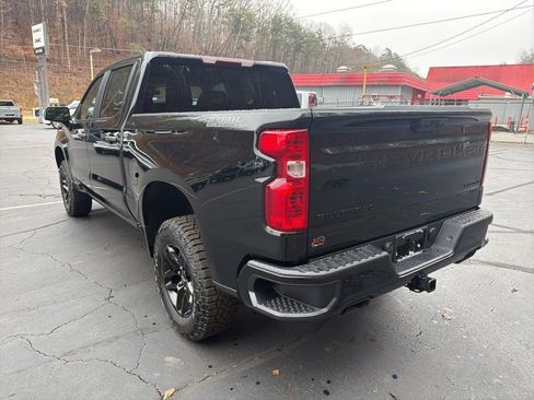New 2026 Chevrolet Silverado 1500 Custom Trail Boss w/ Midnight Edition image 2