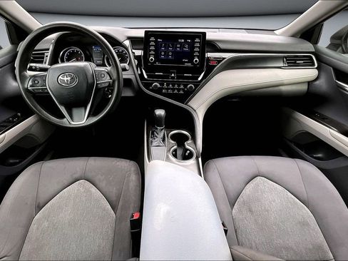 Used 2021 Toyota Camry LE image 7