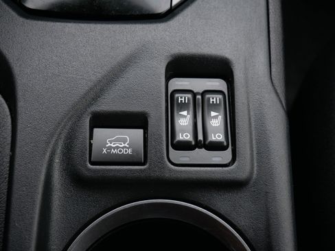 Used 2023 Subaru Crosstrek 2.0i Premium w/ Special Edition image 31