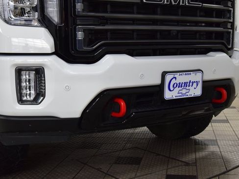 Used 2020 GMC Sierra 2500 AT4 w/ AT4 Premium Package image 13