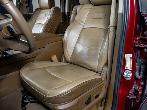 Used 2022 RAM 3500 Limited image 28