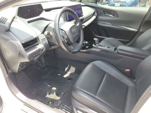 Used 2024 Toyota Prius Limited image 19