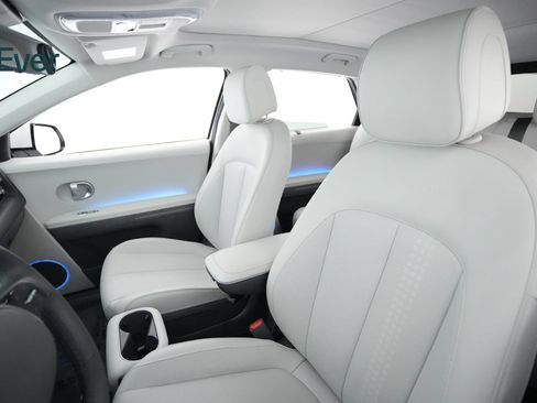 Used 2024 Hyundai Ioniq 5 Limited RWD image 4