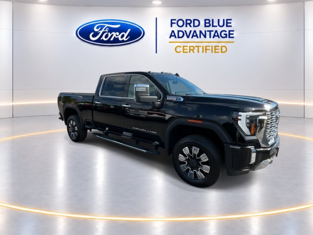 Used 2024 GMC Sierra 2500 Denali w/ Denali Reserve Package AWD/4WD image 3