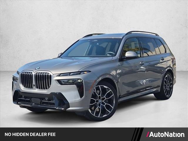 Used 2025 BMW X7 xDrive40i w/ M Sport Package AWD/4WD image 1