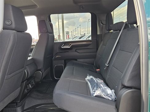 New 2026 GMC Sierra 3500 SLE image 4