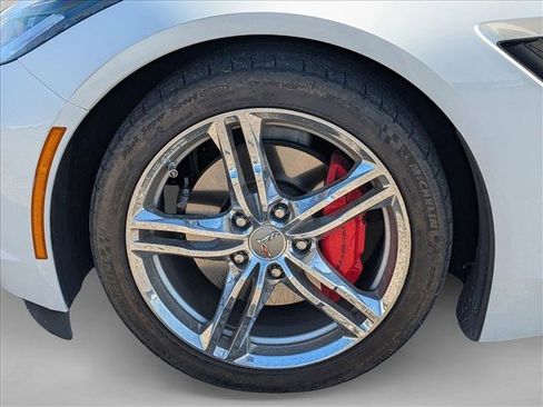 Used 2016 Chevrolet Corvette Stingray Coupe w/ 3LT Preferred Equipment Group image 10